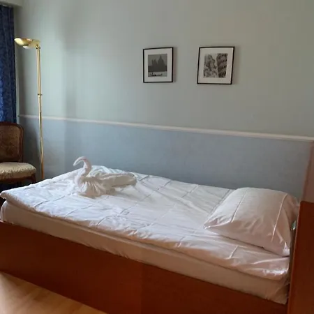 Penzion A 57 Longerich 10 Min Zum Zentrum *