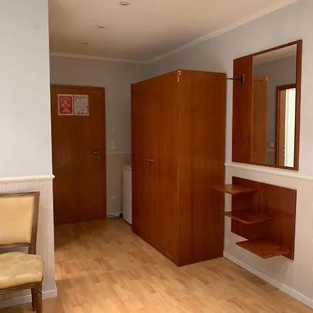Penzion A 57 Longerich 10 Min Zum Zentrum Kolín nad Rýnem