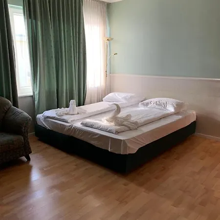 Guest house A 57 Longerich 10 Min Zum Zentrum
