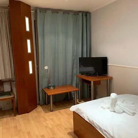 A 57 Longerich 10 Min Zum Zentrum Guest house