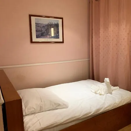 A 57 Longerich 10 Min Zum Zentrum Guest house Cologne